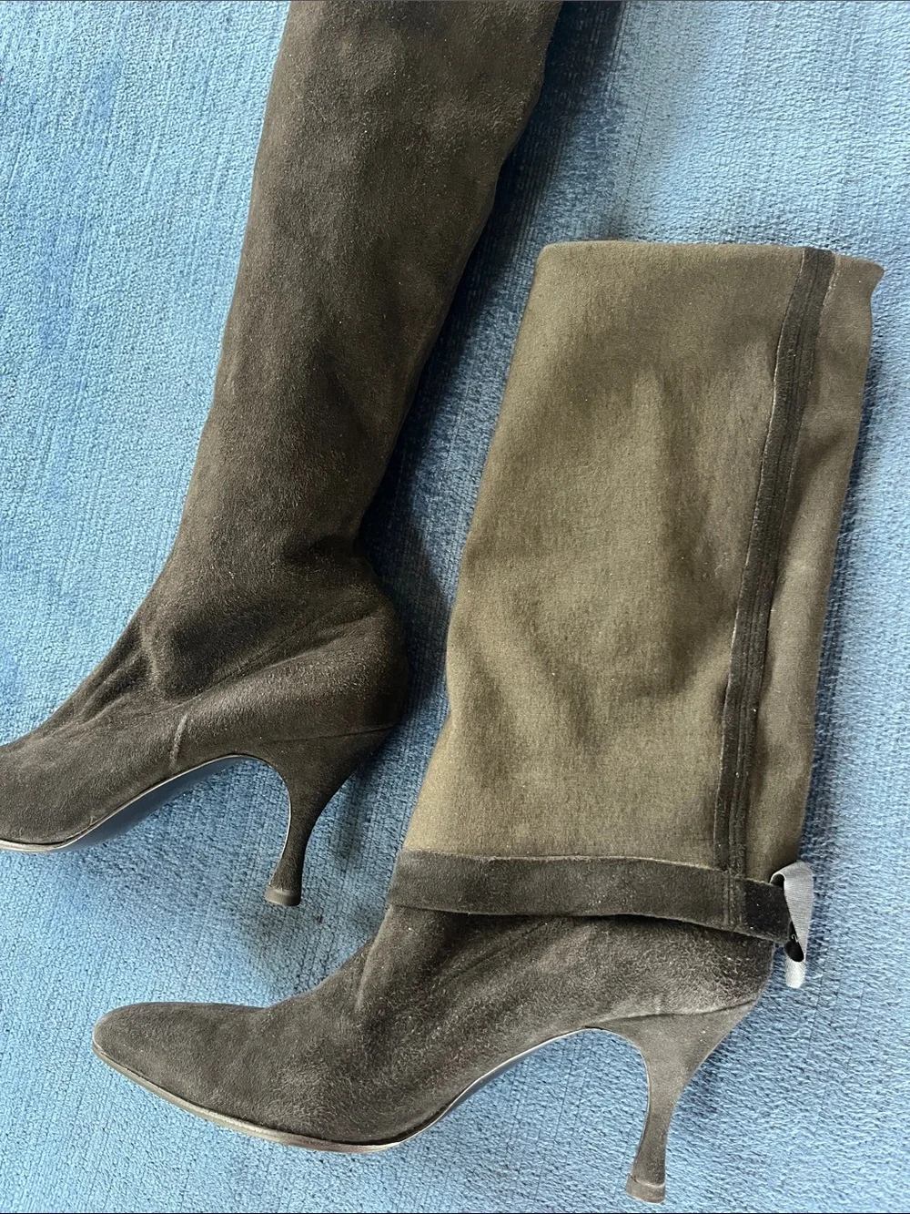 Stephane Kelian-Paris suede lambskin stretch Over-the-Knee pull-on. Size 9  sigh
